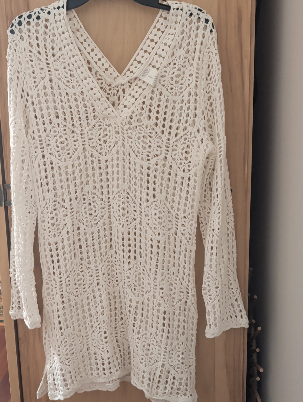 La Blanca Waverly Crochet V-Neck Cover Up Tunic Swim Pool Beach Resort Vacation